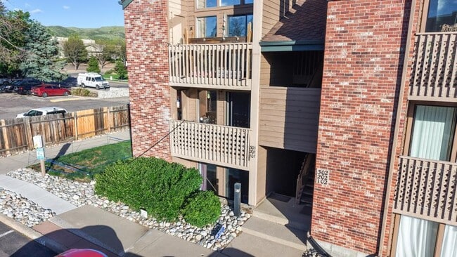 12360 W Nevada Pl in Lakewood, CO - Building Photo - Building Photo