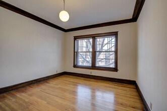 1336 W Waveland Ave in Chicago, IL - Building Photo - Building Photo