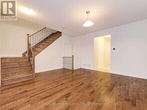 20 Dunley Cres in Brampton, ON - Building Photo - Building Photo