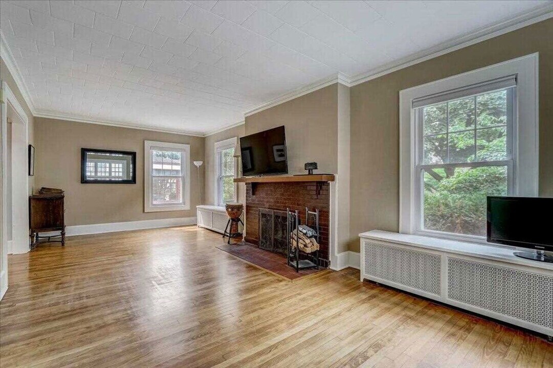 3028 N Murray Ave in Milwaukee, WI - Building Photo
