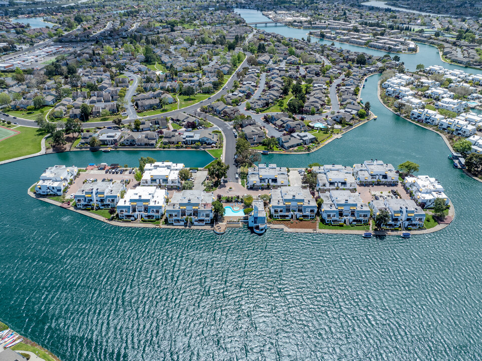 Lido Lane in Foster City, CA - Building Photo