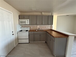 173 E Rainbow St in Avon Park, FL - Building Photo - Building Photo