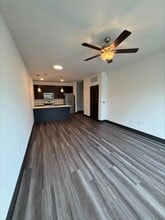 GreenBerry Apartments in Kansas City, MO - Building Photo - Building Photo