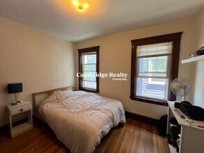 46 Lincoln Pky, Unit 2 in Somerville, MA - Building Photo - Building Photo