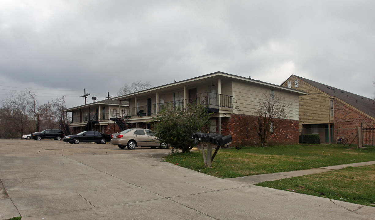 7302-7312 Townsouth Ave in Baton Rouge, LA - Foto de edificio