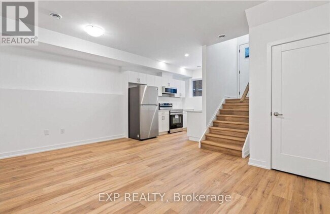 781 Clare Ave in Welland, ON - Building Photo - Building Photo