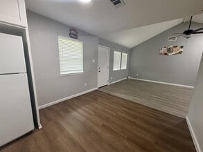 1507 Bonnie in South Houston, TX - Building Photo - Building Photo