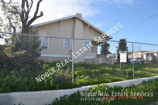 304 Milbrae St in San Diego, CA - Building Photo - Building Photo