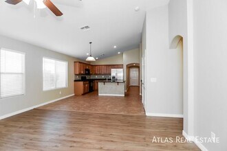34724 N Barzona Trail in San Tan Valley, AZ - Building Photo - Building Photo