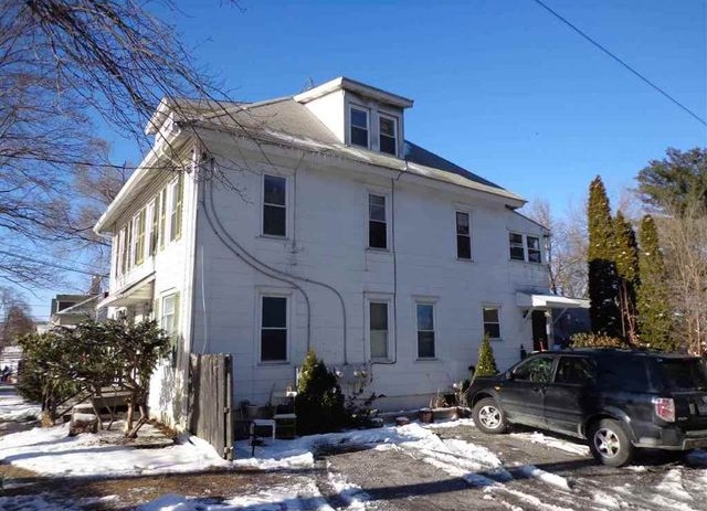 225 Main St in New Paltz, NY - Building Photo