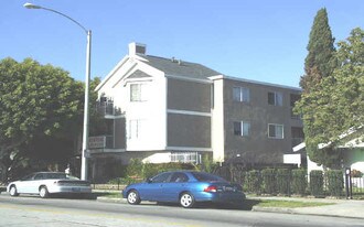 1742 Cherry Ave Apartments