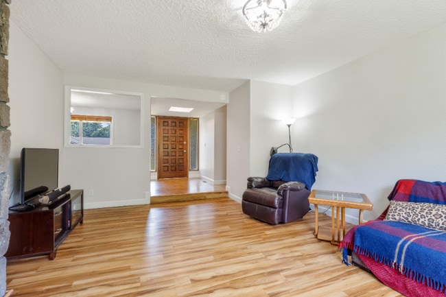 9423 NE Woodridge St in Vancouver, WA - Building Photo - Building Photo