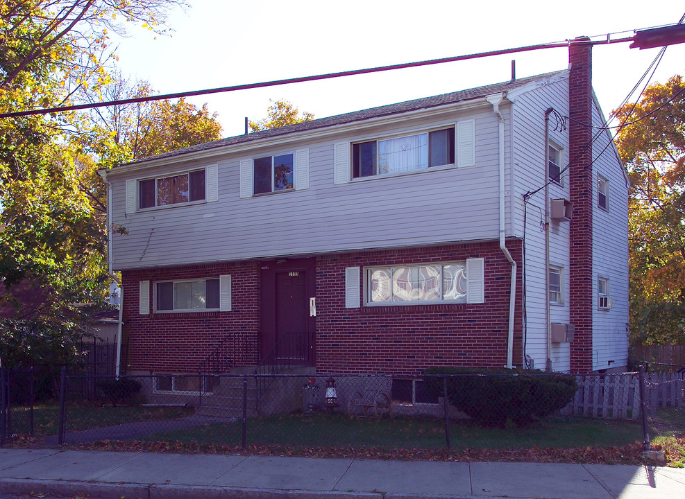 1155 Sea St in Quincy, MA - Foto de edificio