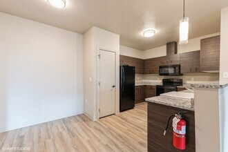 1950 Jefferson Blvd in Kalispell, MT - Building Photo - Building Photo