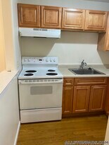 34 Gardner St in Boston, MA - Building Photo