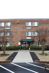 Huntwood Terrace in Cartersville, GA - Foto de edificio - Building Photo