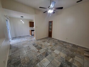 1202 Shiloh Dr in Laredo, TX - Building Photo - Building Photo