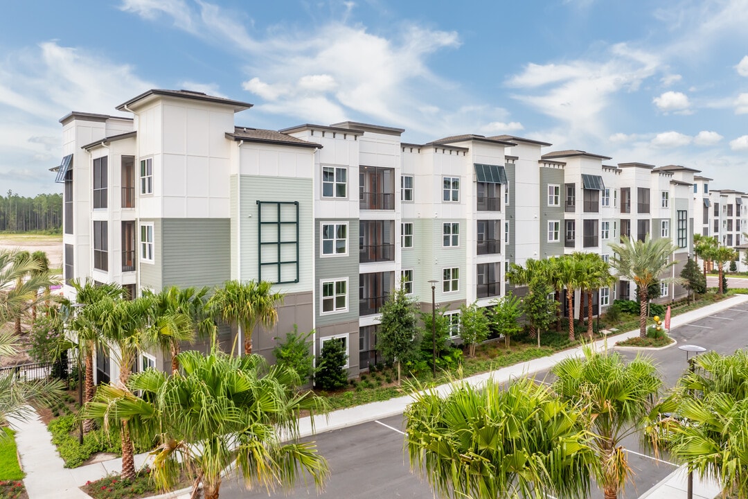 Bainbridge Ponte Vedra in Ponte Vedra, FL - Foto de edificio