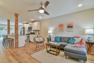 219 Fayetteville St in Asheville, NC - Building Photo - Building Photo