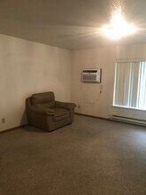 23998 1st St, Unit 10 in Trempealeau, WI - Building Photo - Building Photo