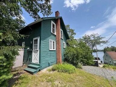 326 Bridle Path in Worcester, MA - Building Photo