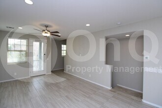 1731 E Dogwood Ln in Gilbert, AZ - Building Photo - Building Photo