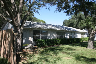 3229 Adrian Ave in Largo, FL - Building Photo - Building Photo