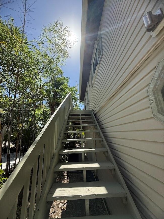 143 Valois Blvd in Key Largo, FL - Building Photo - Building Photo