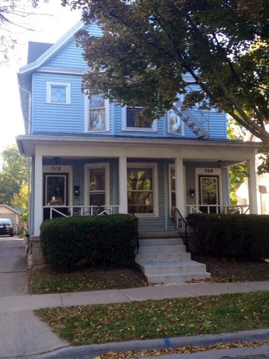 508 S Mills St in Madison, WI - Foto de edificio