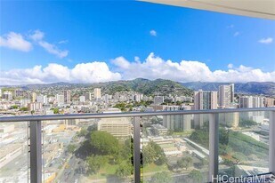 155 Liona St in Honolulu, HI - Building Photo