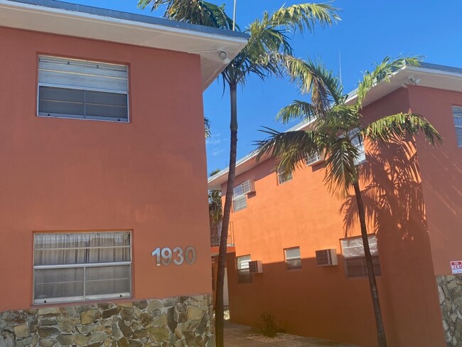 1930 Palm Ave-Unit -1 in Hialeah, FL - Building Photo - Building Photo