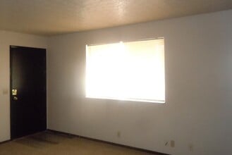 724 Patty Dr, Unit D in Maryville, IL - Building Photo - Building Photo