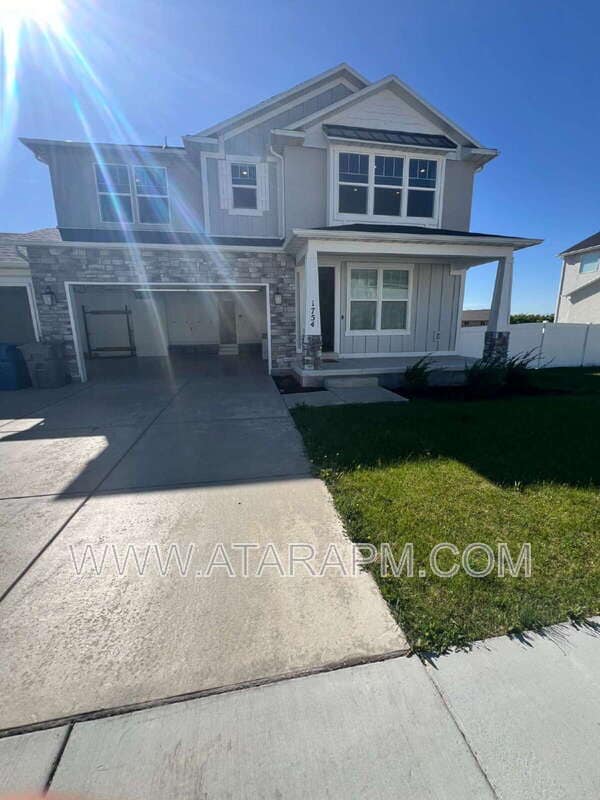 1754 Oakwood Ln in Saratoga Springs, UT - Building Photo - Building Photo