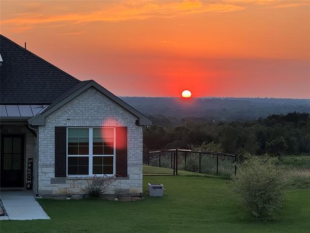 1089 Flagstone Dr in Weatherford, TX - Building Photo - Building Photo