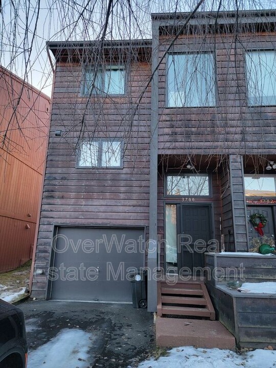 3700 Carleton Ave in Anchorage, AK - Building Photo