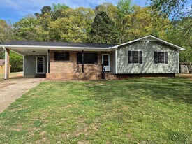 119 Southmoor Cir in Oxford, AL - Building Photo
