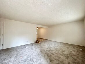4430 SW 165th Ave in Beaverton, OR - Building Photo - Building Photo