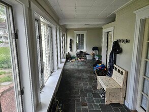 138 High St in Farmington, ME - Foto de edificio - Building Photo