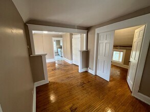 560 Bellows St in St. Paul, MN - Building Photo - Building Photo
