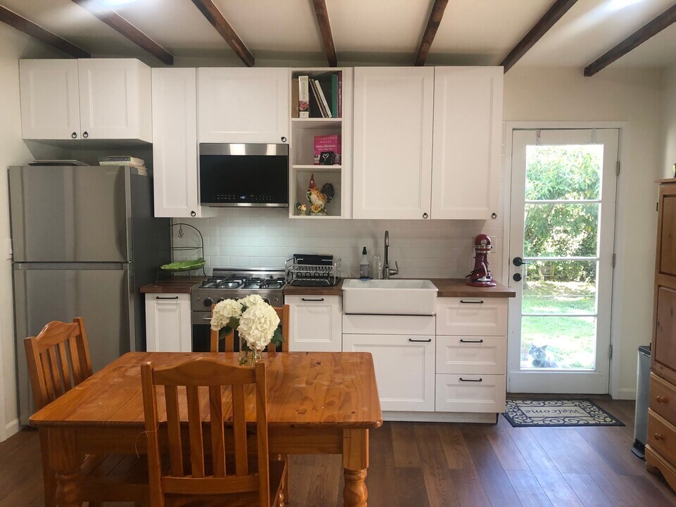 533 N Mission Dr, Unit A in San Gabriel, CA - Building Photo