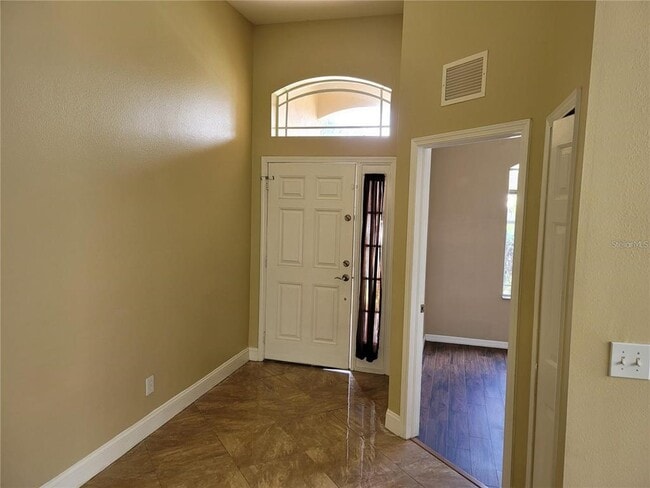 13007 Terrace Springs Dr in Temple Terrace, FL - Building Photo - Building Photo