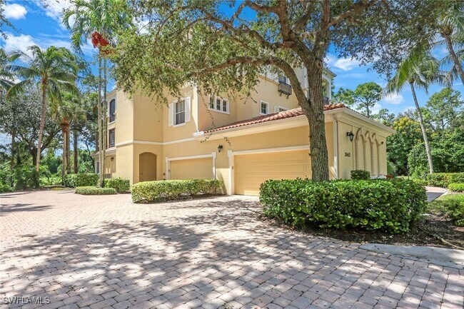 property at 2662 Bolero Dr