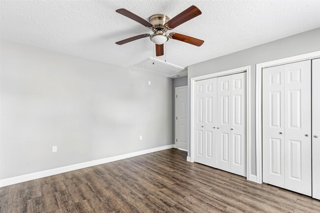 property at 520 E Defee Ave