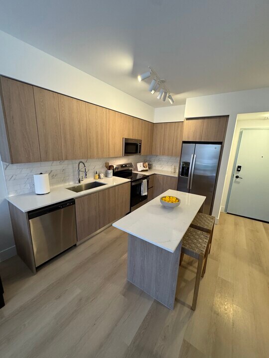 2375 NE 184th Ter, Unit A2 in Miami, FL - Building Photo