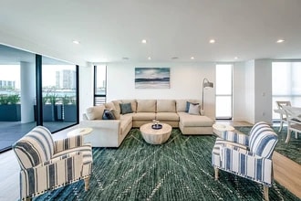1930 Bay Dr, Unit APT 2 in Miami Beach, FL - Foto de edificio - Building Photo