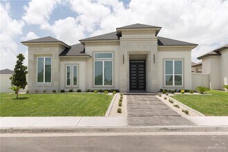 9801 N 24th St in McAllen, TX - Building Photo - Building Photo
