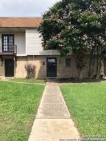 11015 Mt Boracho Dr in San Antonio, TX - Building Photo