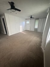305 E Maple St in Shelley, ID - Building Photo - Building Photo