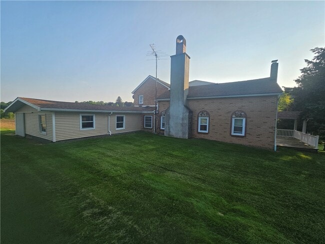 property at 4842 Farnsworth Rd