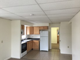 316 N Grove St Apartments